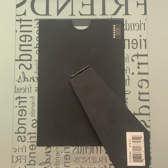 "FRIENDS" Glass Picture Frame - Picture 2 of 3